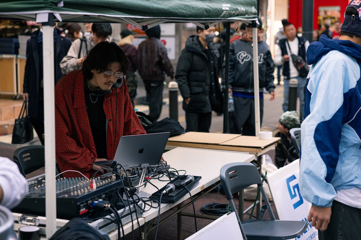 1日猫背でDJした日