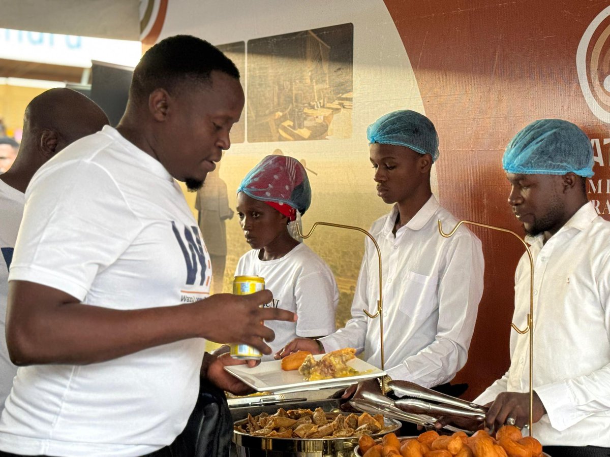 Chiquita🇺🇬 🦋💋 tweet media