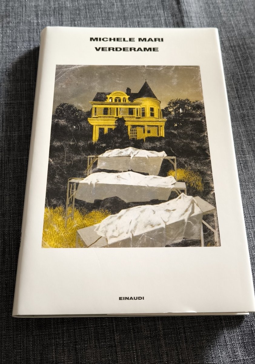 lozirion's tweet image. Di mattine jazz e libri inutilmente necessari.

#Libri #MicheleMari