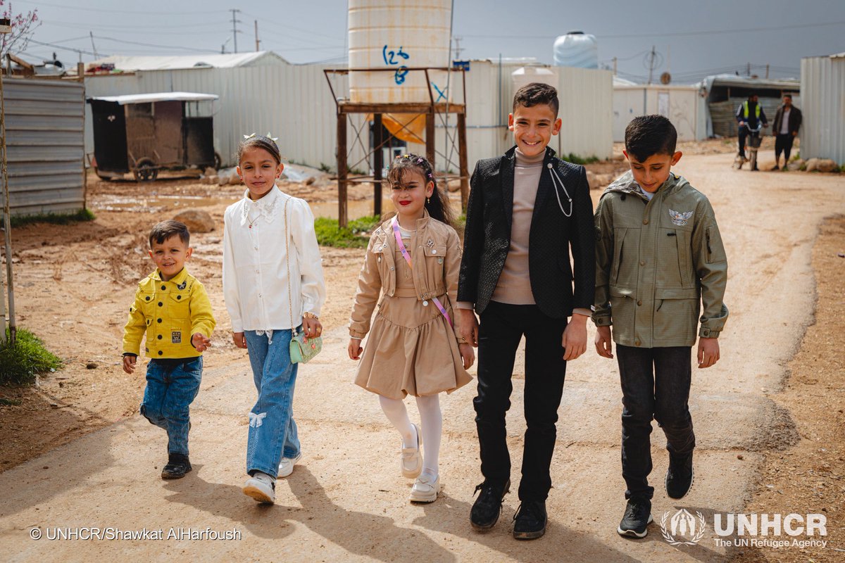ZaatariCamp's tweet photo. Eid through their eyes 🌙💛
In #Zaatari_Camp,pure joy, simple moments, unforgettable smiles. https://t.co/dsLb3EItqv
