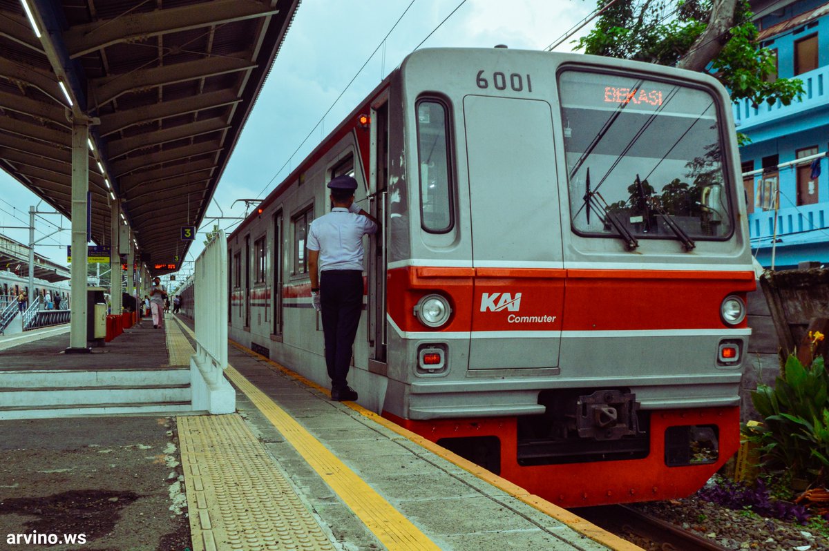 ArvinoWs's tweet photo. Jakartaで使用されていた東京メトロ6000系試作車両は完全に引退しました。6101F型は電気系統の故障が繰り返されたため引退しました。最後に聞いた話では、6101F型はNambo線での運行中に交流系統の不具合に見舞われたとのことです。お疲れ様でした！

2016年～2026年 https://t.co/Pd8Bj6lB9C