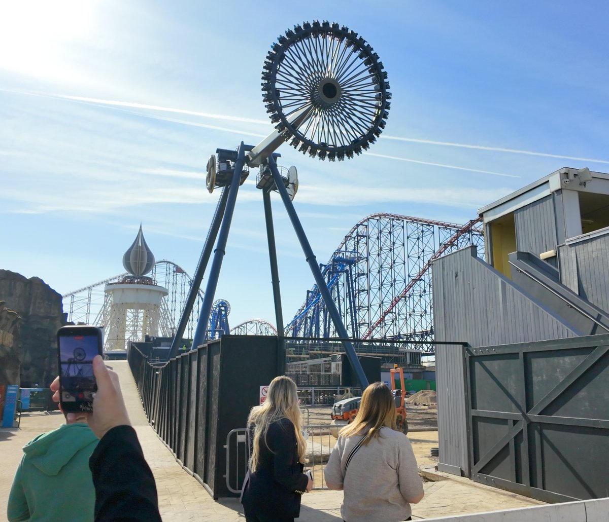 Amusement & Adventure tweet media