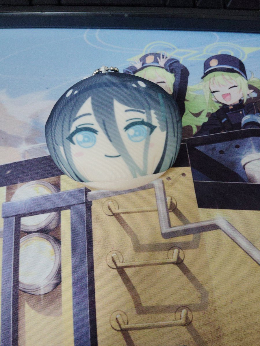 かんじき tweet media