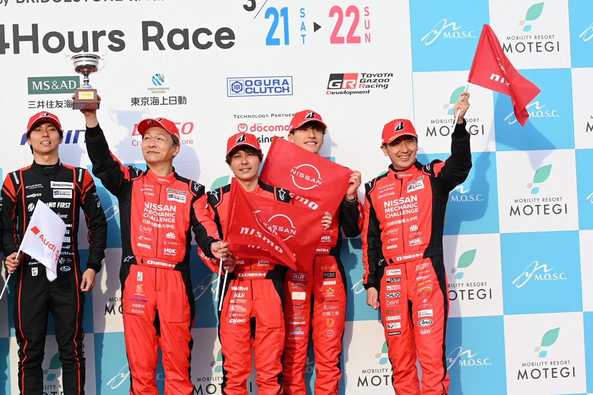 TEAM ZEROONE tweet media