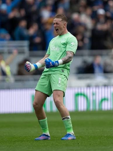 NorthEastEvertonians tweet media