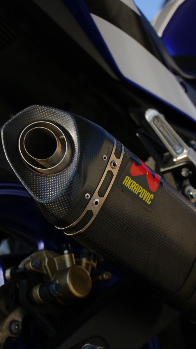 lvvl471's tweet photo. 3/21 YZF-R25 Movistar Yamaha MotoGP Edition
納車しました💙
400台限定モデルで珍しいカラーなので見かけたら声掛けてくださーい!!
これから沢山走ります!!🏍🫶
⁡
 #yzfr25  #神戸  #movister  #バイク好きと繋がりたい #バイク女子 #納車 https://t.co/5yMuur5s4J