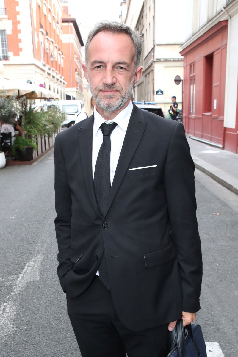 ChienSurpris tweet media