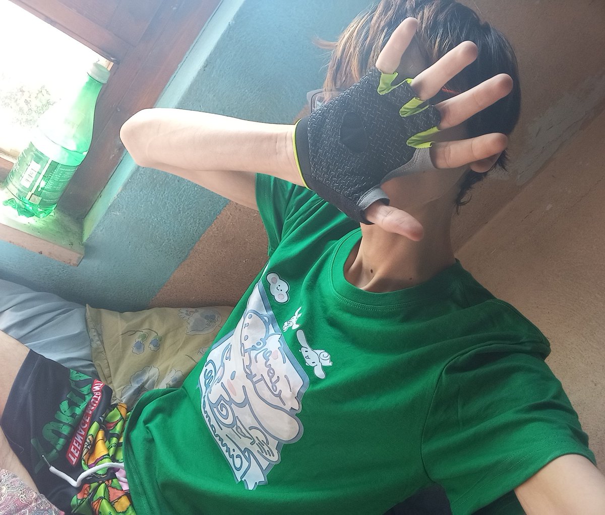 UGH I LOVE THIS SHIRT