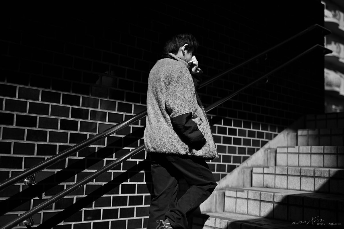 monoXron tweet media