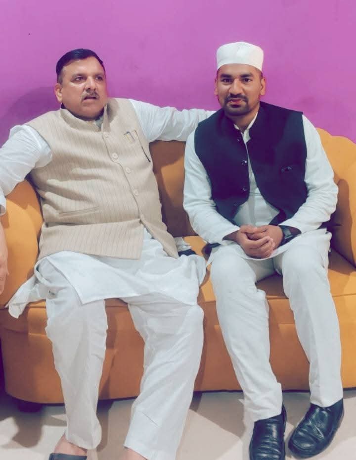 देश के सर्वोच्च सदन में आमजन की बुलंद आवाज राज्य सभा सांसद बड़े भैया #मा_संजय_सिंह जी को यौमे पैदाइश की तहे दिल से मुबारकबाद दुवाएँ.

ईश्वर बेहतर सेहत लंबी उम्र अता करे।

<a href="/SanjayAzadSln/">Sanjay Singh AAP</a>