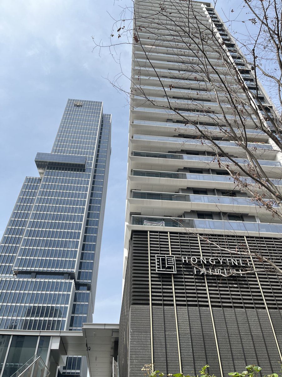 J King🐉(✱,✱) tweet media