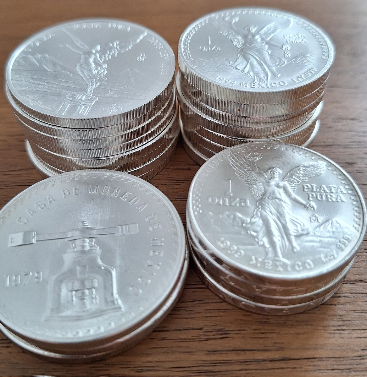 Argentumaddict tweet media