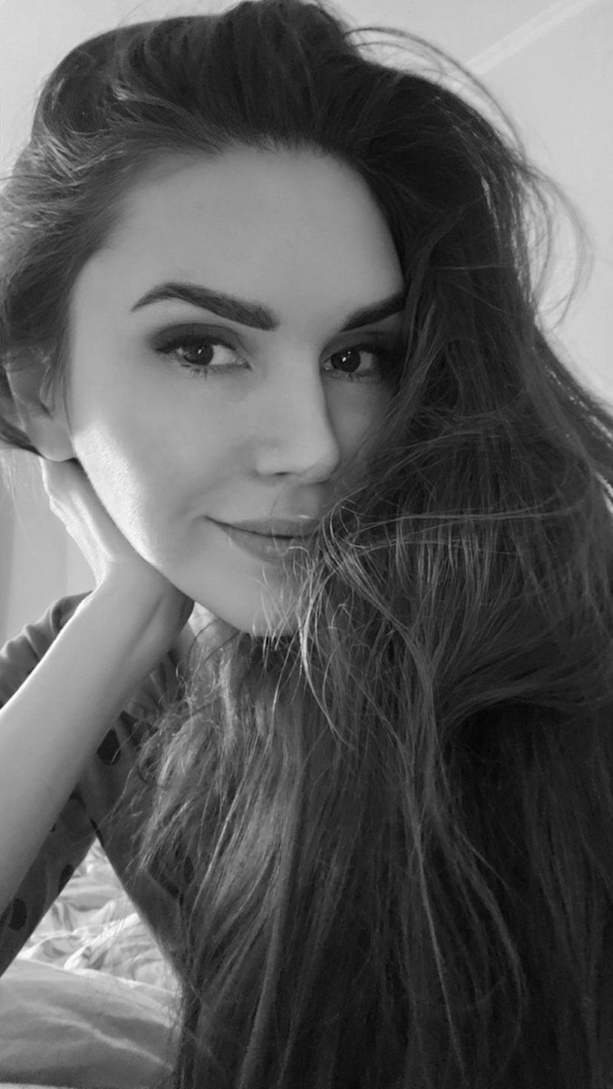 Olga1809 tweet media