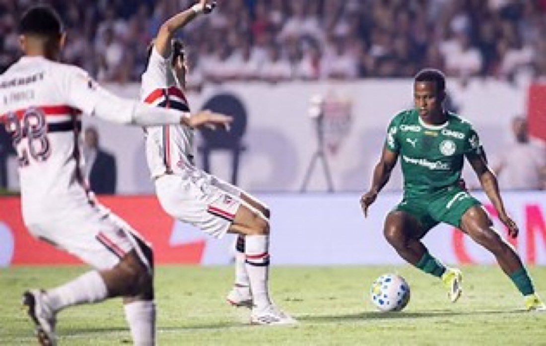 Dona Lúcia tweet media