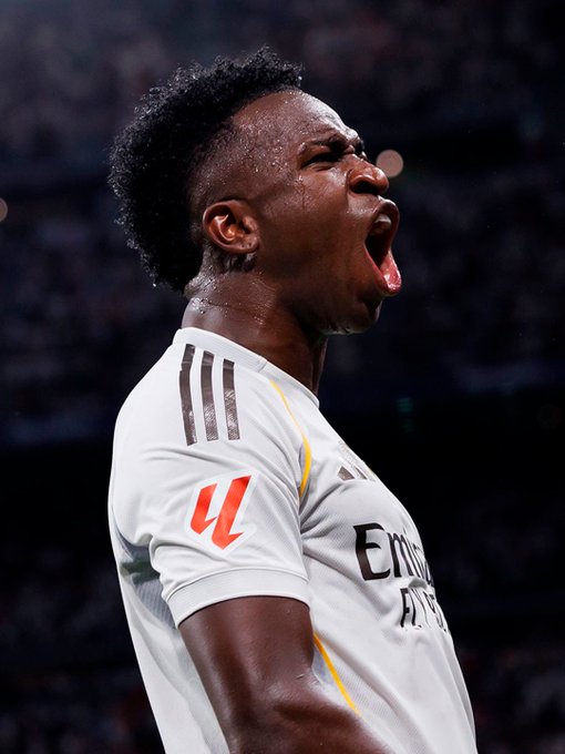 tjcope's tweet photo. 👋🏽 ¡¡¡HOOOLA, HOLAAA!!! 👋🏽

😱 ¡Vaya #SuperDomingo!
🔥 EL DERBI
🤩 Real Madrid - Atleti (21:00)

💥 Barça - Rayo
💥 Celta - Alavés
💥 Athletic- Betis

📻 ¡Desde ya suena #TiempoDeJuego! https://t.co/EQ9oUJmFEs