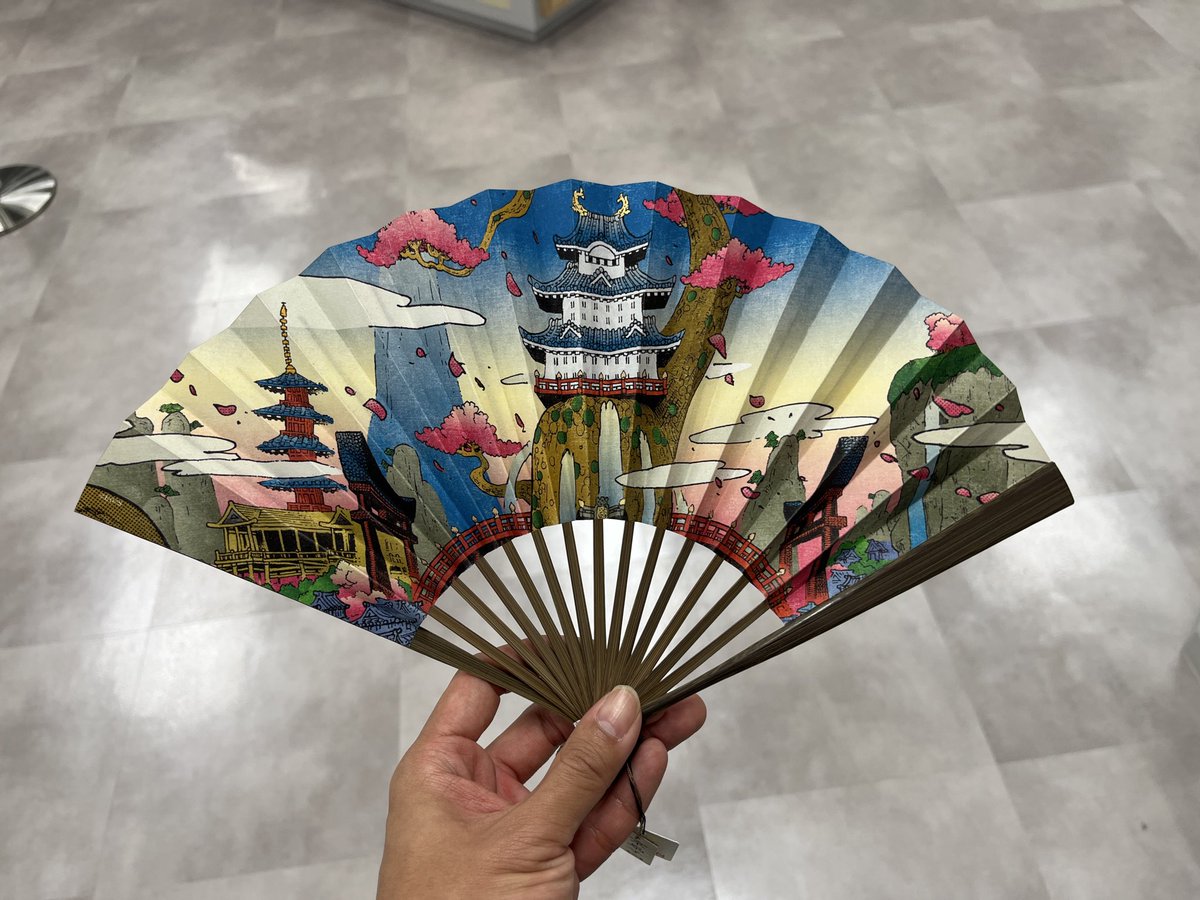 扇子の決定版すぎる ONE PIECEファン これ買ったら一生これだ…… #THE