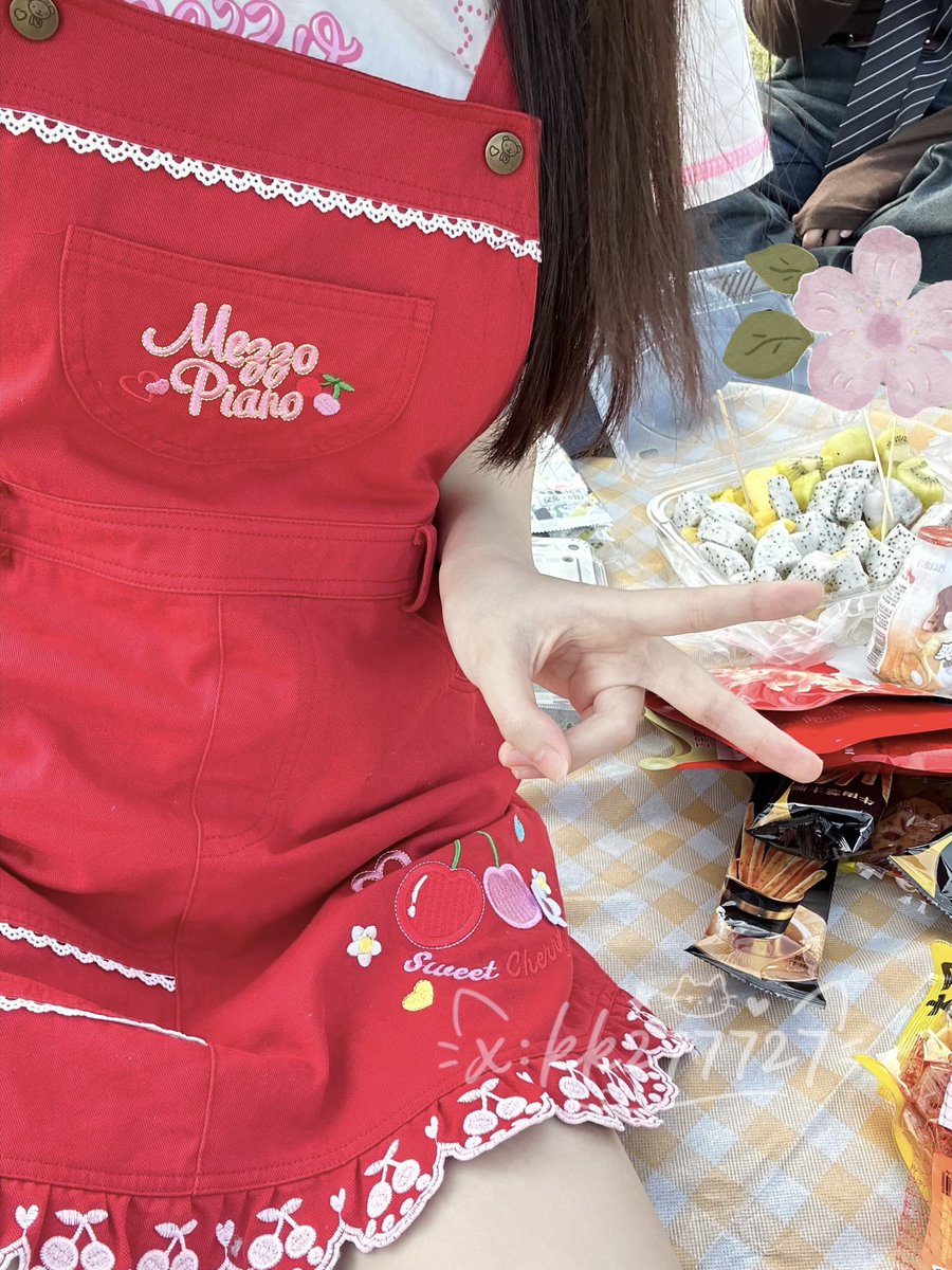 kk今天碎碎念了吗 tweet media