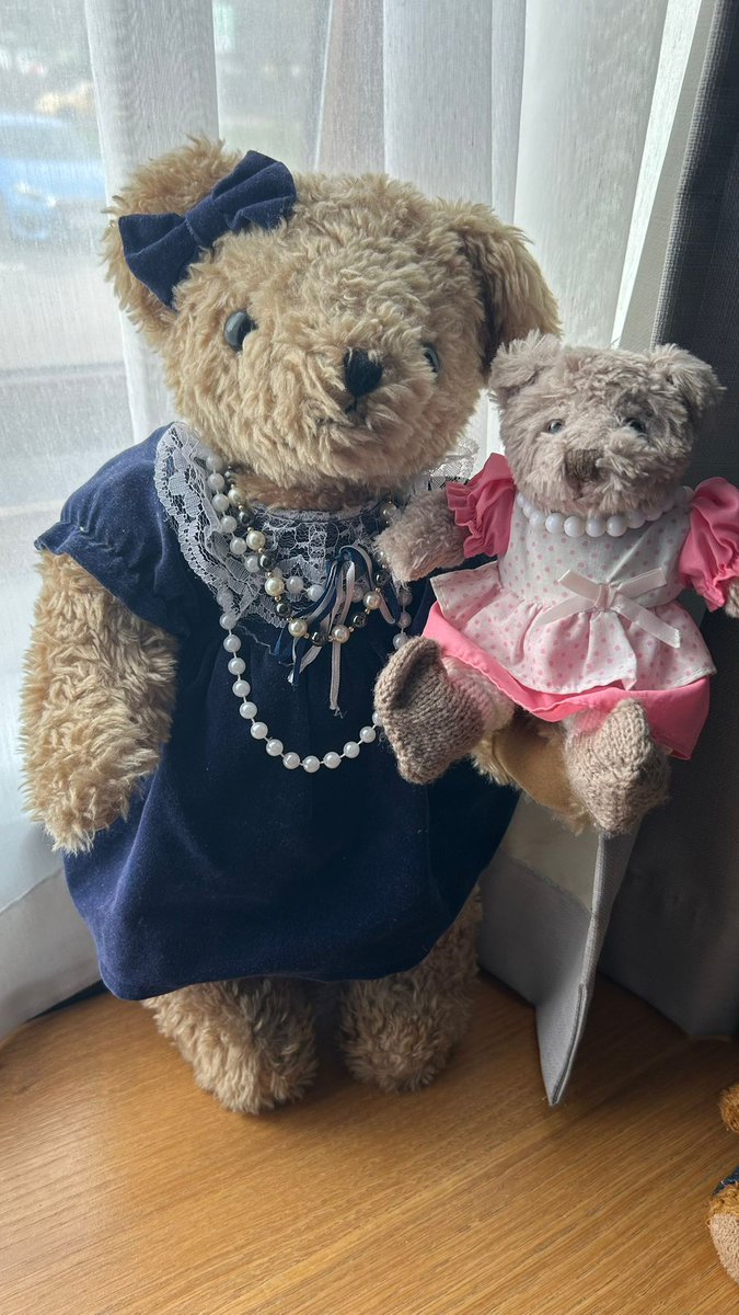 Keeping Up with the Jacobs tweet media