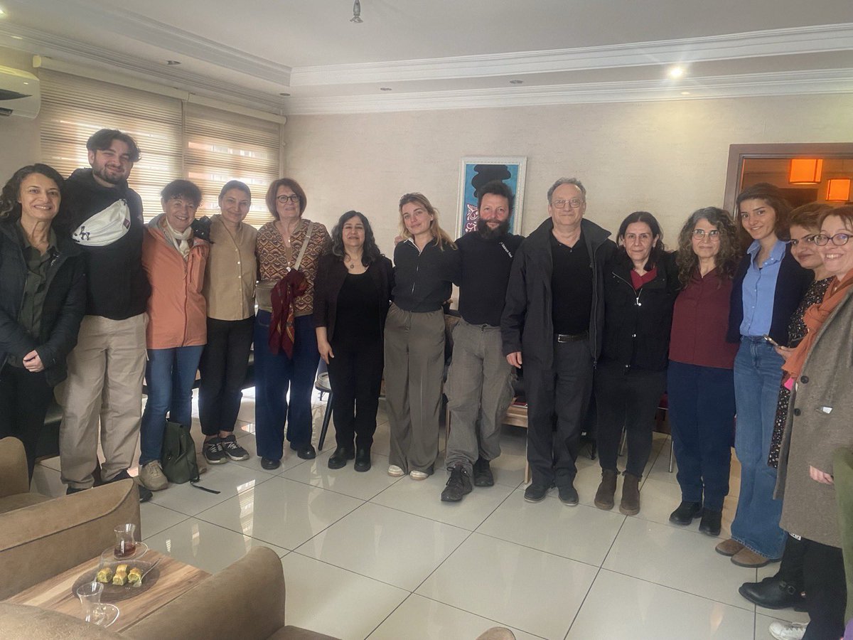 Tevgera Jinen Azad-Information Center tweet media