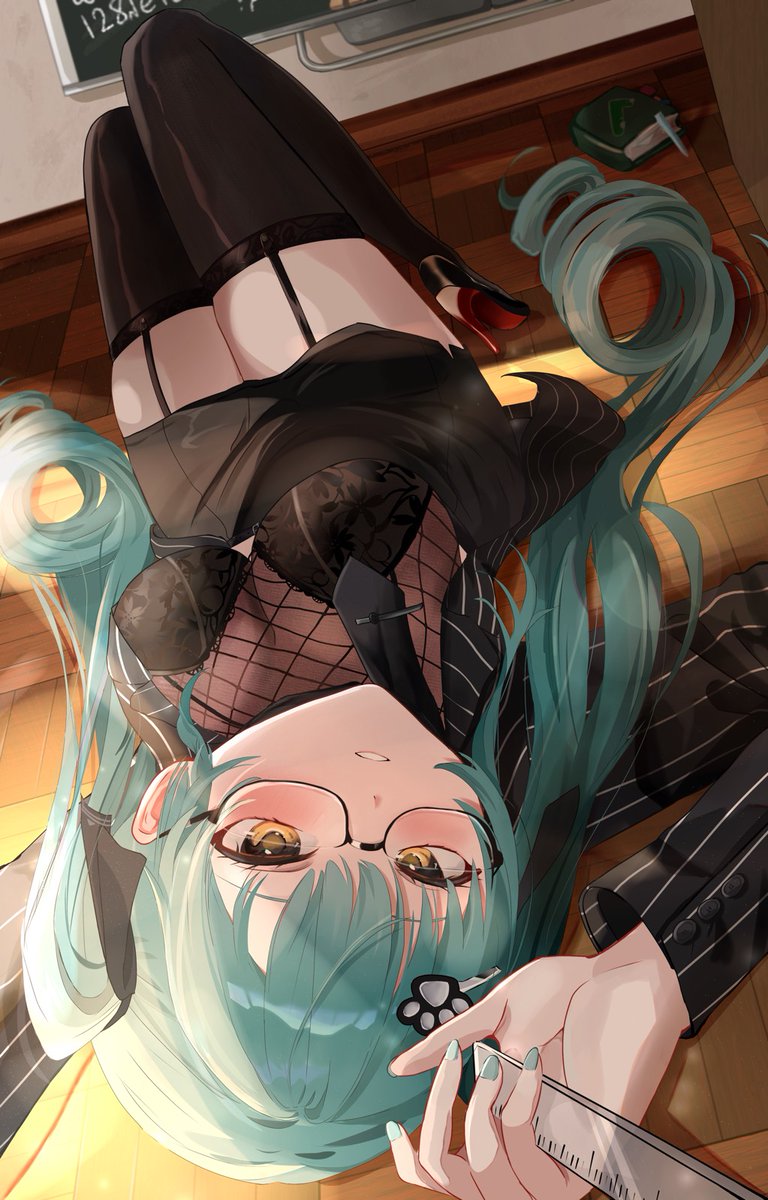 syamisen_13333's tweet photo. プリバティ👓️
#NIKKE #NIKKEfanart https://t.co/vlTTqOc7St