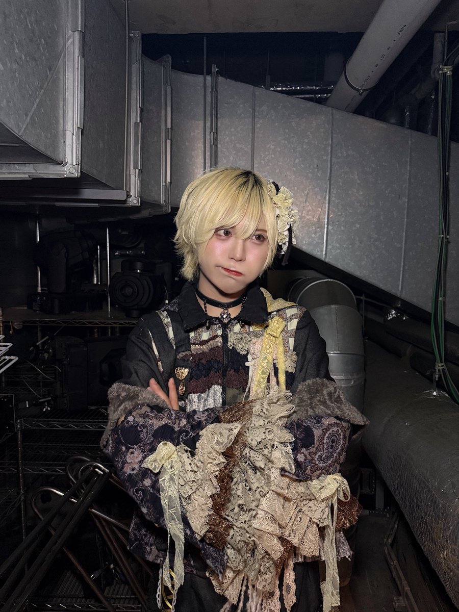 ENMA_lay's tweet photo. お揃いの悪夢でずうっといっしょ！ https://t.co/8PPRLkruyQ