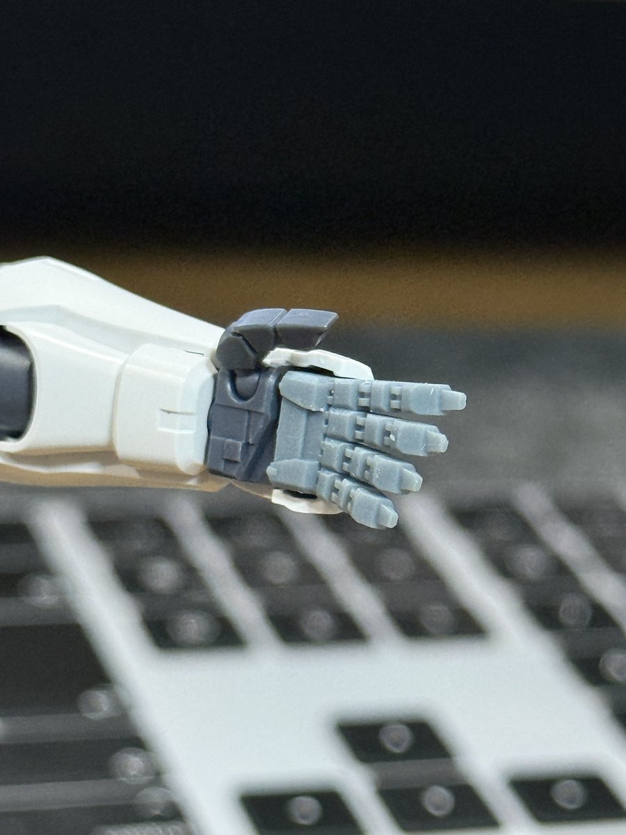 シモンぬ tweet media