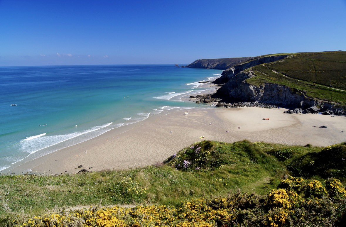 Cornwall Coast tweet media