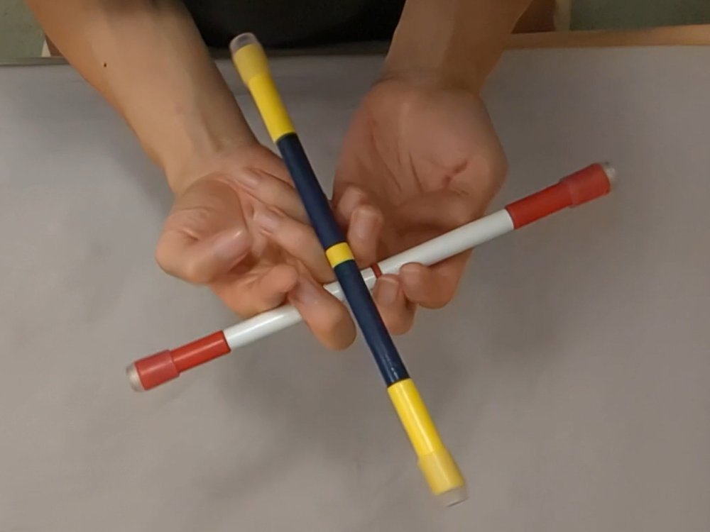 i.suk.at.everything tweet media