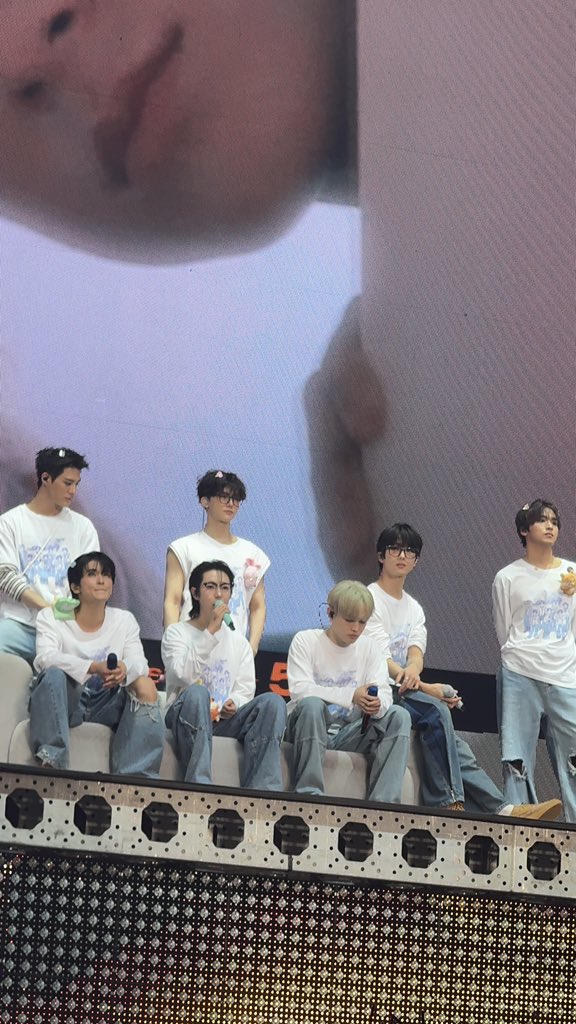 또챡。 tweet media