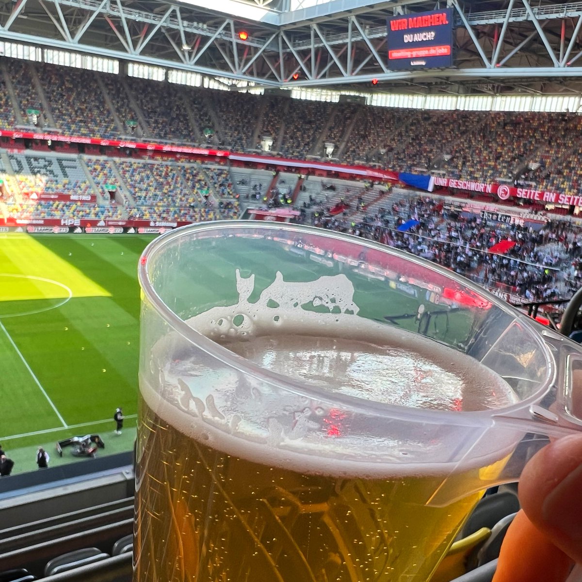 Today’s match gonna be Frotuna Düsseldorf against Hertha BSC ⚽️🍺

Cheers!

#Fortuna #Hertha