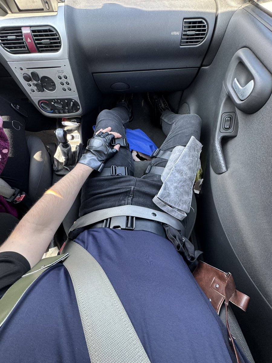 James_Rocket🌹kirtashCross tweet media