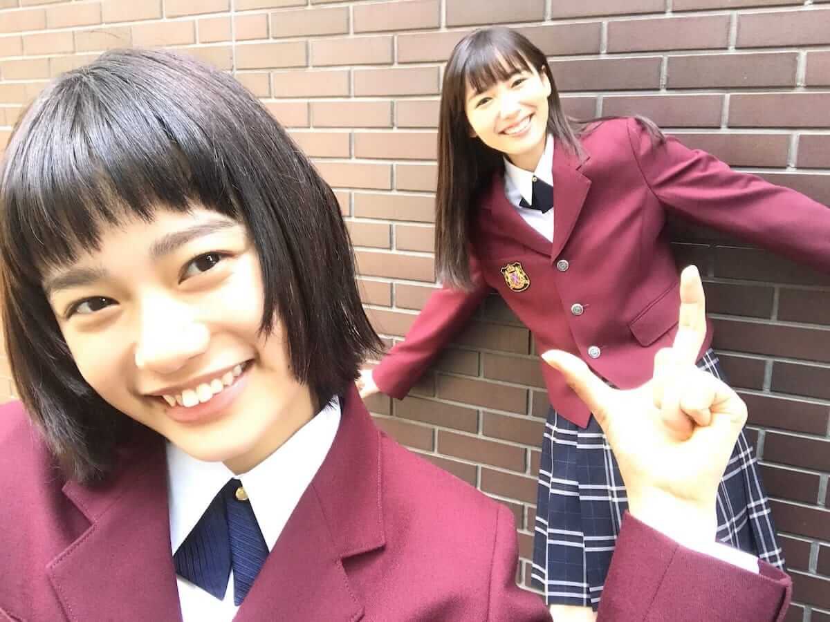 2hs_cham's tweet photo. #杉咲花 エピソードあり
3/21"広瀬すずの｢よはくじかん｣"🎧

まりえちゃん｢たまに花ちゃんとご飯を食べたりするんだけど。花ちゃんもカメラ好きでお互いに撮りあったり｣

すずちゃん｢(片思い世界で)再会できてよかったなと思える友達だし刺激的な人だよね。凄い素敵よね｣
#広瀬すず #飯豊まりえ https://t.co/6m7S8Vi38f
