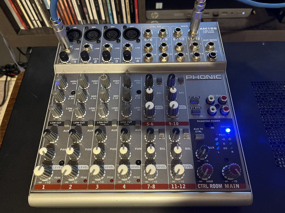 takuyana tweet media