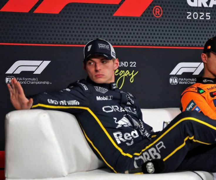 𝕆𝕕𝕖 tweet media