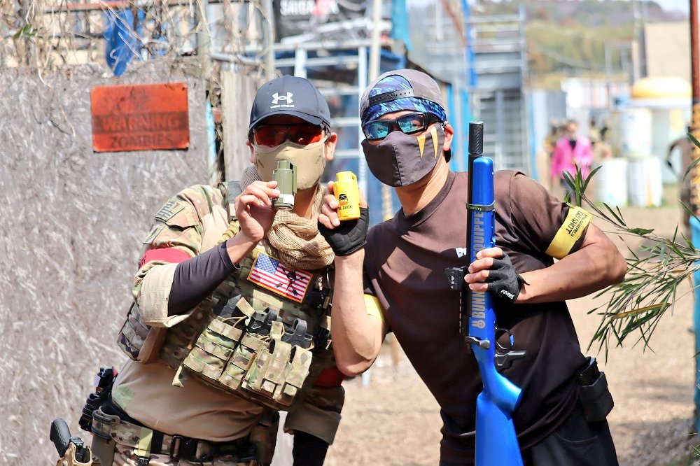 バッチ tweet media