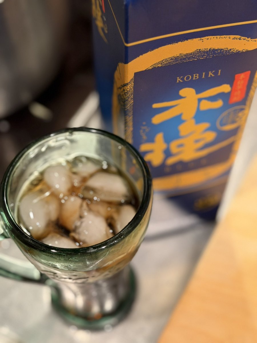 赤きりん。 tweet media