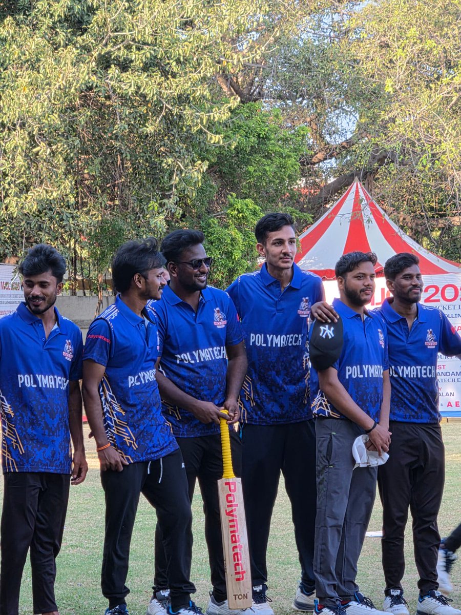 SugumarRock007's tweet photo. #polymatech 
Polymatech cricket players💥 https://t.co/5yibUPGG7h