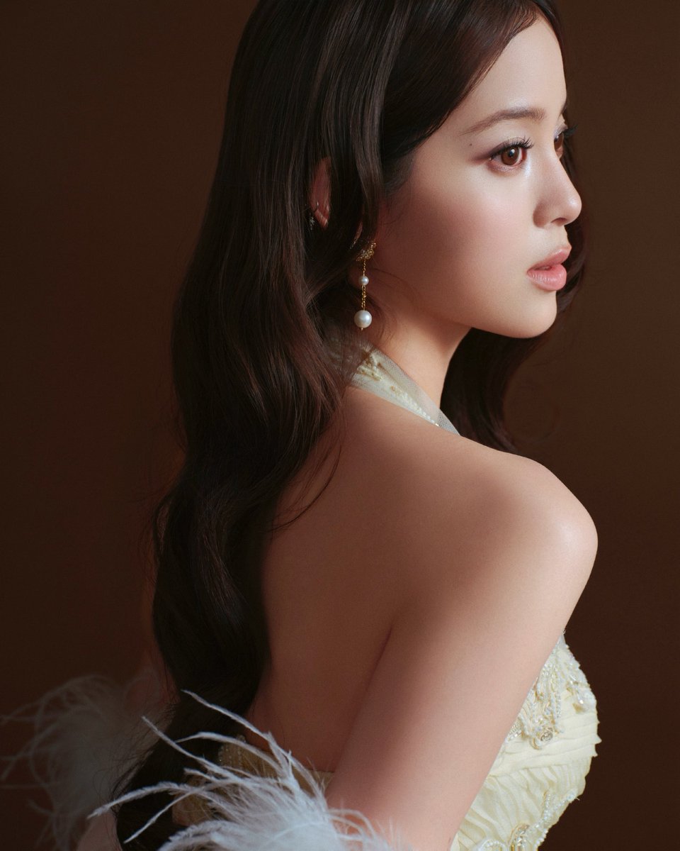 OuyangNana欧阳娜娜 Update(slow) tweet media