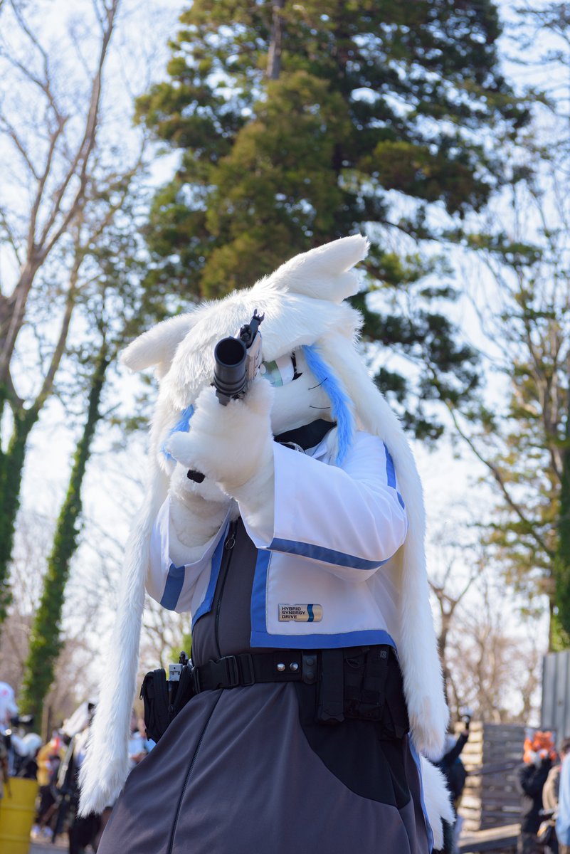 紫苑 優 next→未定な tweet media