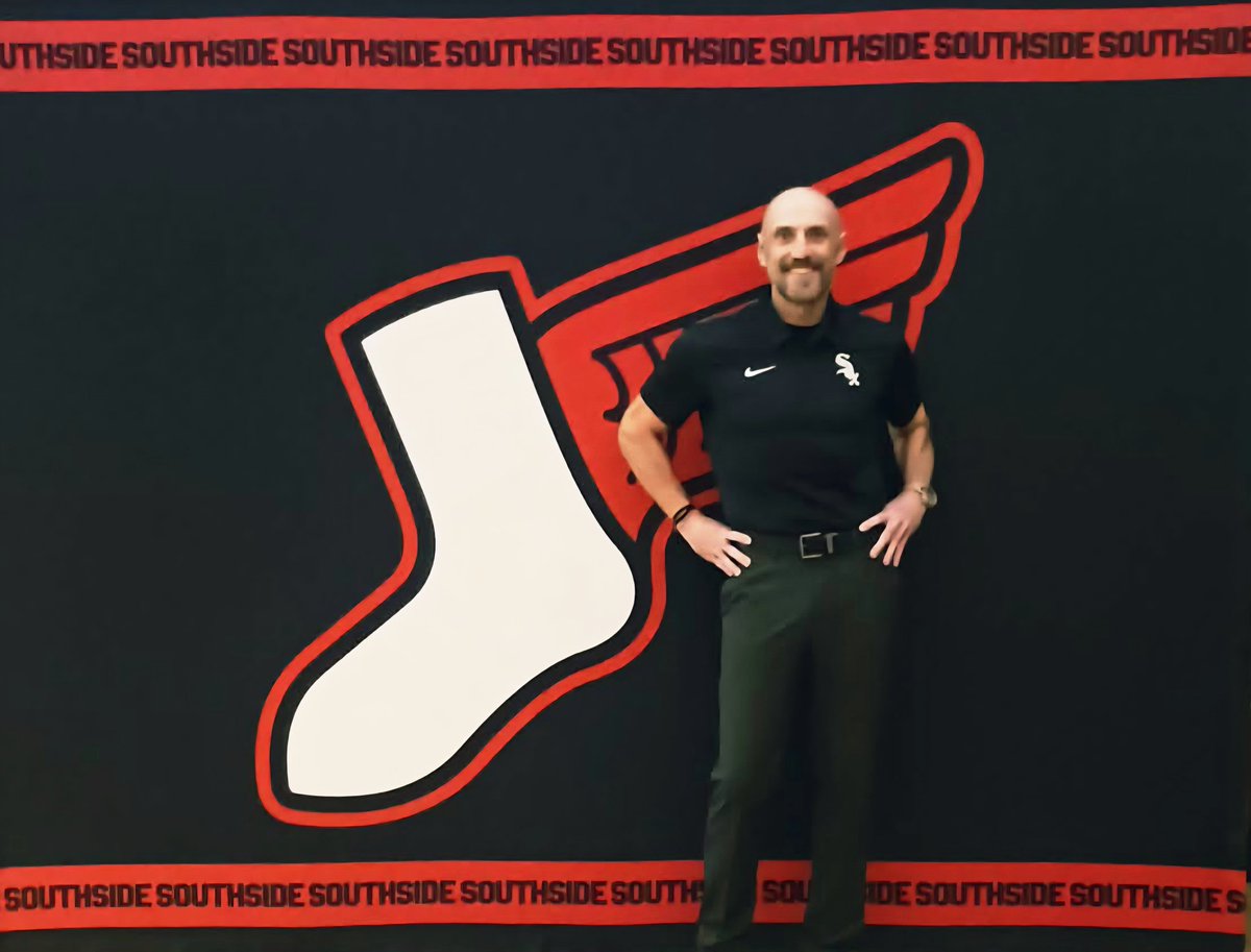 Coach DW tweet media