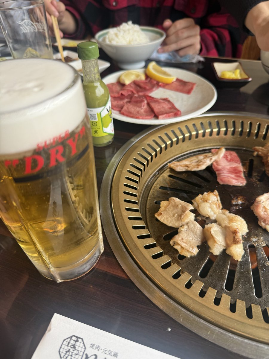 kota7J's tweet photo. 家族最後の日曜
旅立ちに乾杯 https://t.co/lCLvPsWMJt
