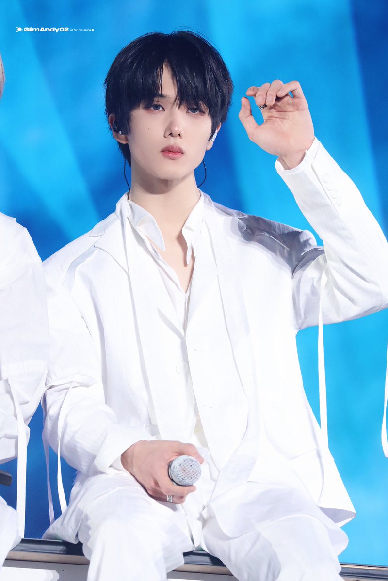 GlimAndy02 tweet media