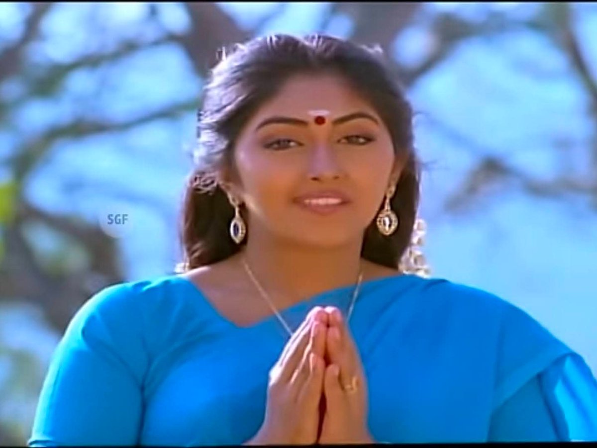 உங்கள் மஹா லக்ஷ்மி 💘 உங்கள் காம ராணி 💋 tweet media