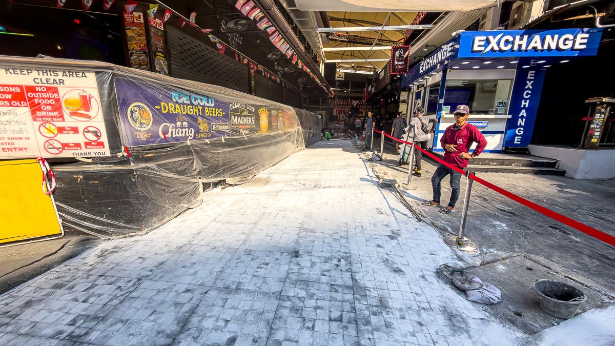 Dave the Rave Bangkok tweet media