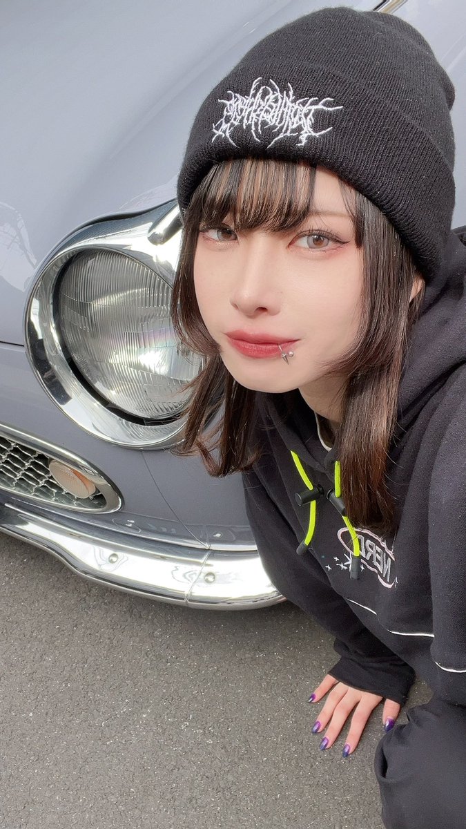 今日は短時間だけどフィガロでフェンダリスト見に行って、そのあと
