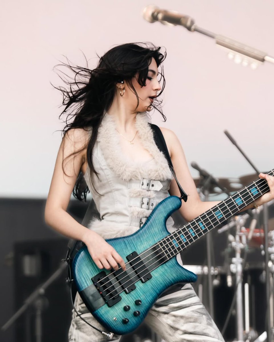 The Warning Daily tweet media