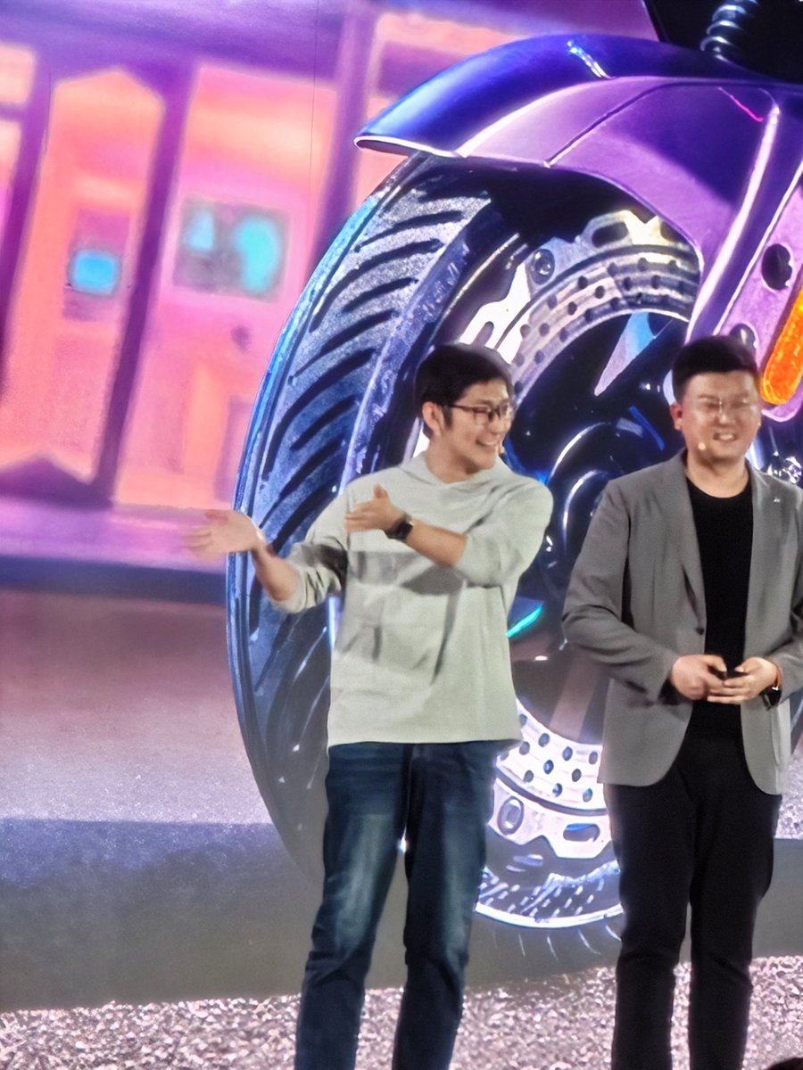 Kira Star ✨ tweet media