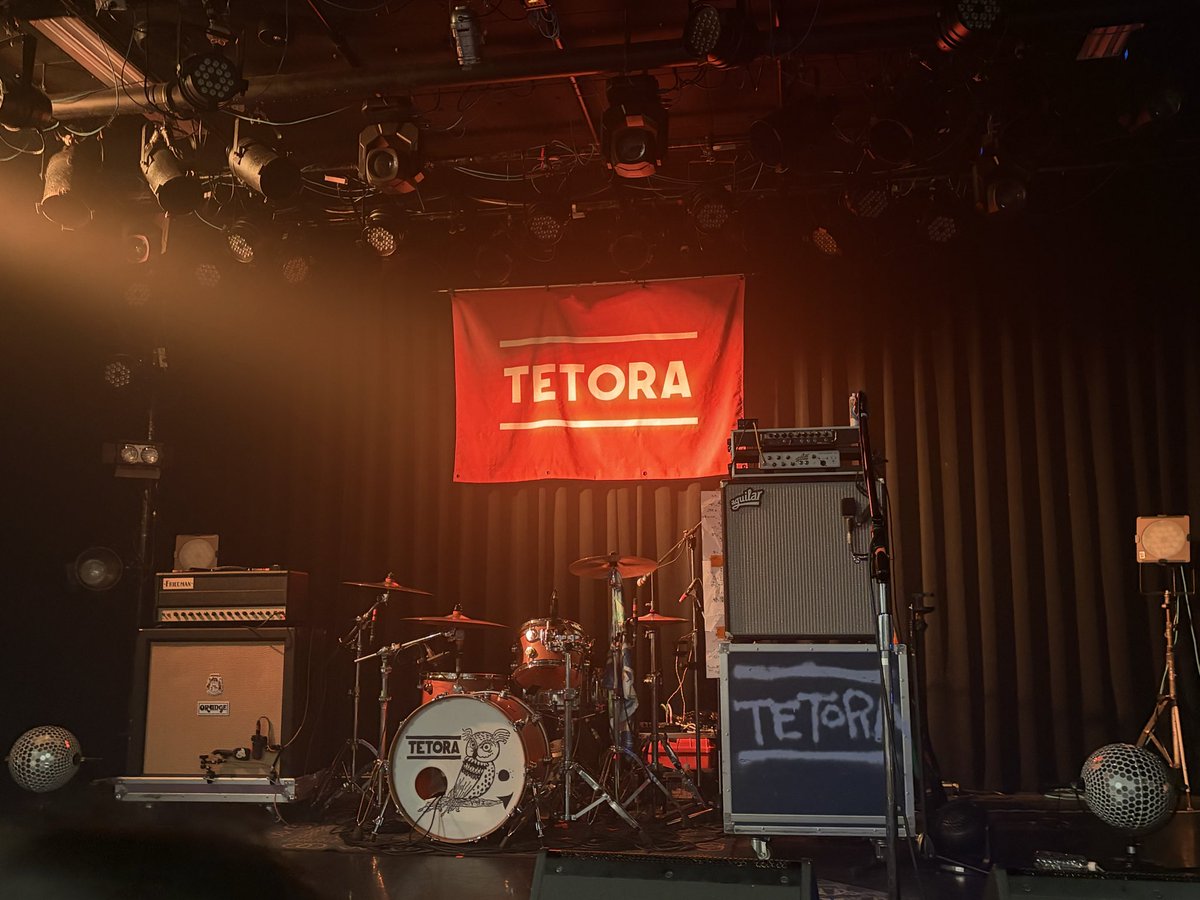 yamarock0044's tweet photo. かなりヤバかった。
またライブハウスで観たい https://t.co/UWR38DDlBr