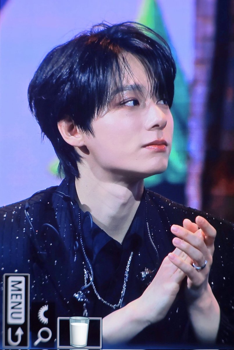 🥛🐯💓 tweet media