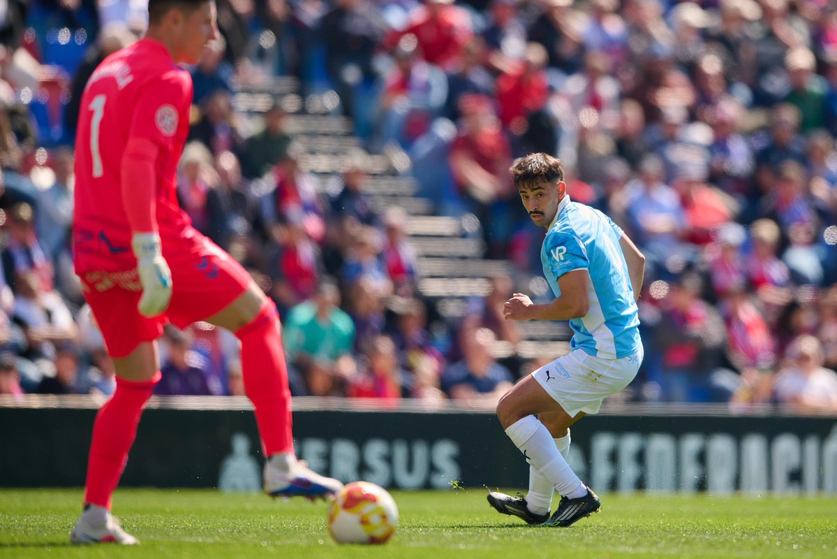 UD Ibiza 🩵 tweet media